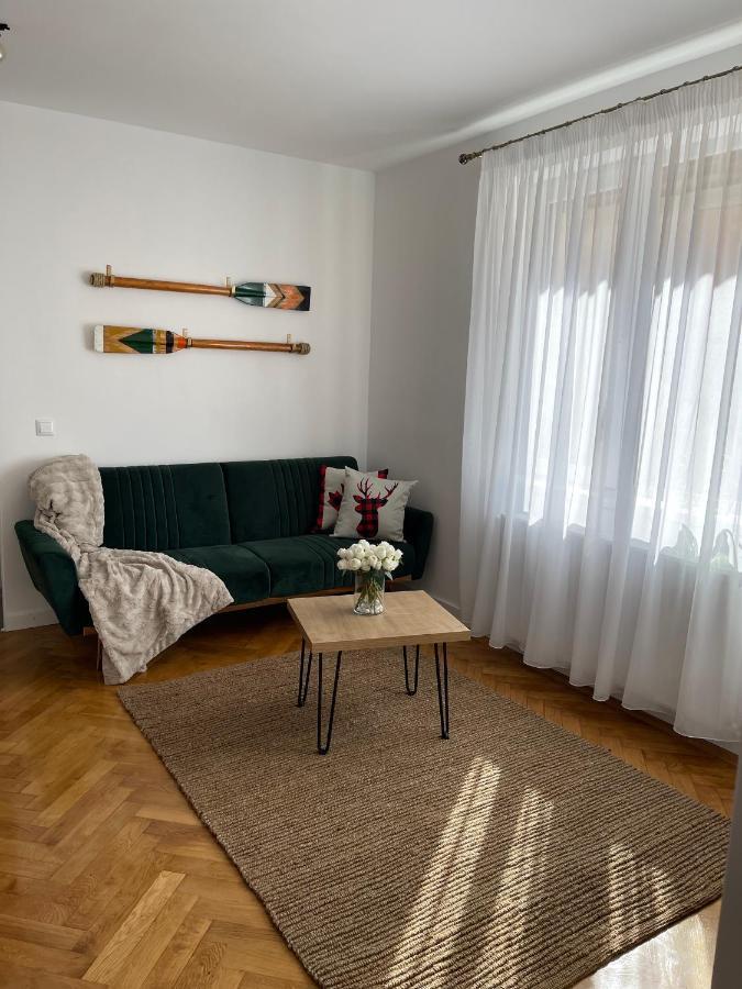 Maple Apartament Brașov