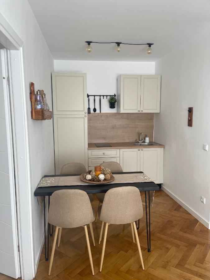 Maple Apartament *